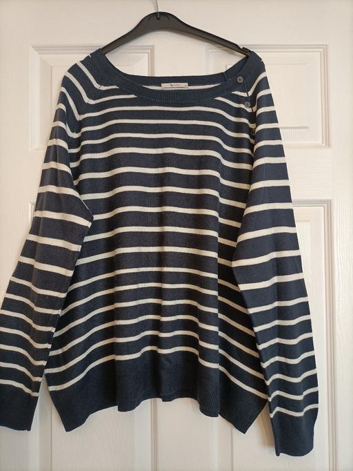 Buy & Sell Wednesfield Wolverhampton - Photos for navy and white size 22