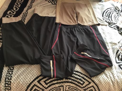 Buy & Sell Woodcross Wolverhampton - Photos for x3 Bundle Workout Bottoms All size M See Pics