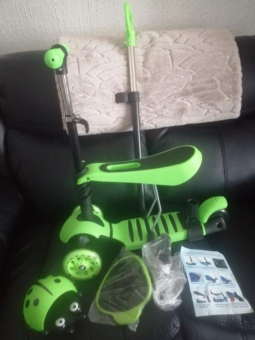 Buy & Sell Moseley Village Wolverhampton - Photos for New child's 3 in 1 kick scooter