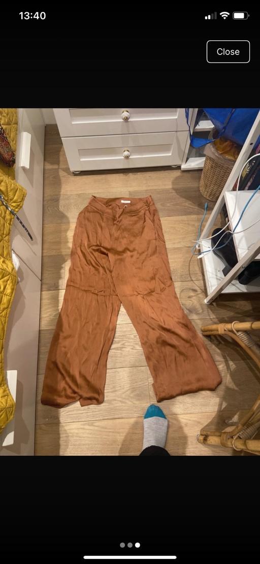 Buy & Sell Acton West London - Photos for Silk Wide leg trousers