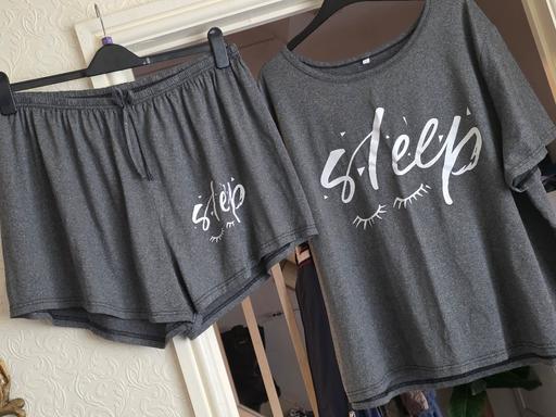 Buy & Sell Pensnett Dudley - Photos for LADIES SHORTS/TOP LOUNGE/SLEEPWEAR SZ 22/24