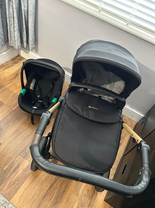 Buy & Sell Maryland East London - Photos for Pram set- detachable car seat and bassinet