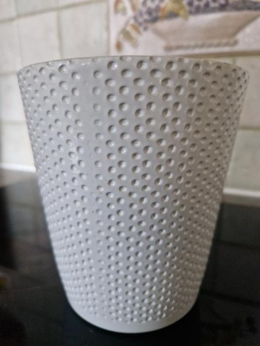 Buy & Sell Grassmoor North East Derbyshire - Photos for medium size pot