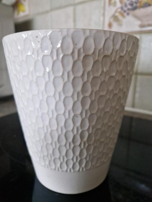 Buy & Sell Grassmoor North East Derbyshire - Photos for medium size pot.....