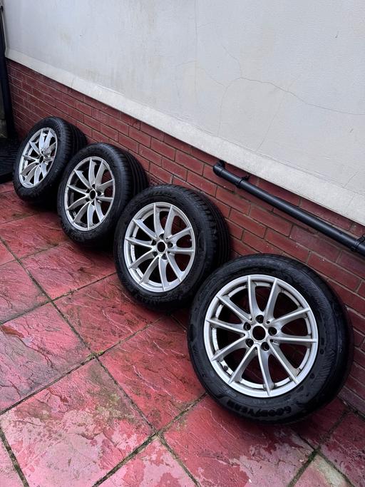 Vehicles Little Ilford East London - Photos for BMW F10 Alloy wheels
