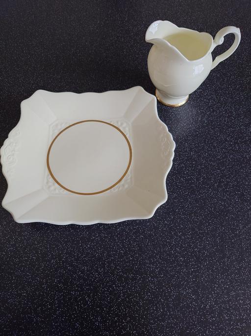 Buy & Sell Woodthorpe Charnwood - Photos for Vintage plant Tuscan china jug and plate set