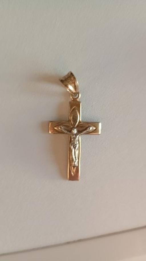 Buy & Sell Merry Hill Wolverhampton - Photos for gold cross