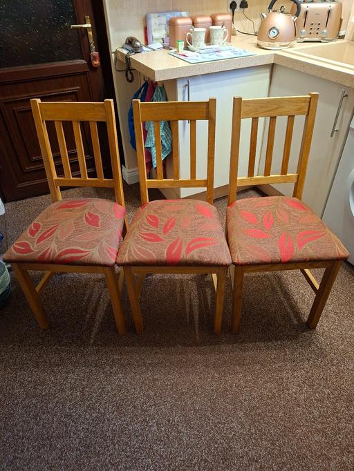 Buy & Sell Rowley Regis Sandwell - Photos for Chairs x(3) for Dining Room