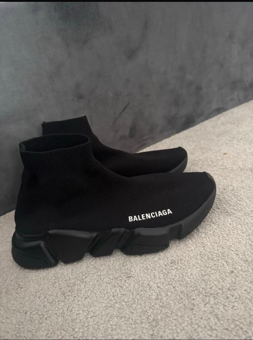 Buy & Sell Cubitt Town East London - Photos for Balenciaga speed trainers