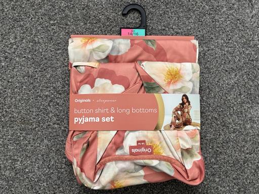 Buy & Sell Princes End Sandwell - Photos for Pyjama set size 14/16 women’s, (brand new)