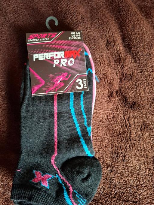 Buy & Sell Woodsetton Dudley - Photos for SOCKS