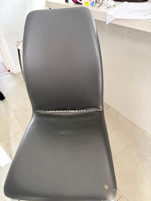 Buy & Sell Castle Vale Birmingham - Photos for White Formica table with 4 chairs