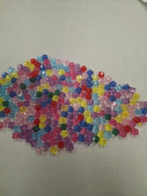 courses Bedworth Nuneaton and Bedworth - Photos for 75 grams Mixed 6mm Acrylic Cube Beads