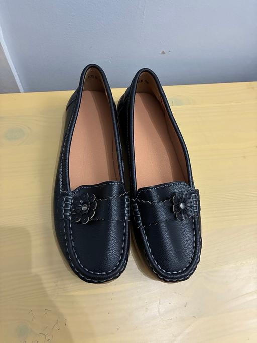 Buy & Sell Dunmurry Lisburn and Castlereagh - Photos for Leather flats shoe