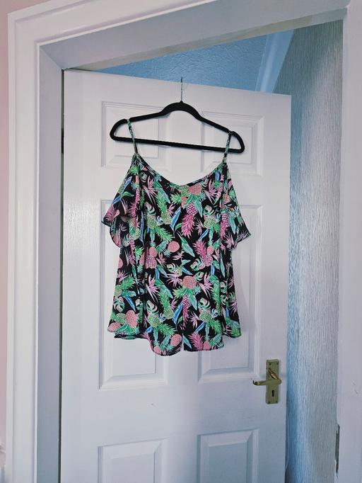 Buy & Sell Newton Doncaster - Photos for Peacocks summer top, size 20..NEW