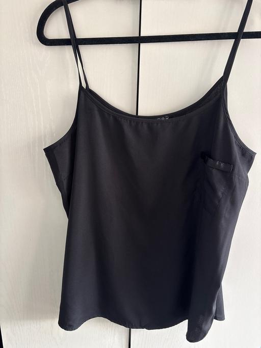 Buy & Sell Woodsetton Dudley - Photos for Ladies top