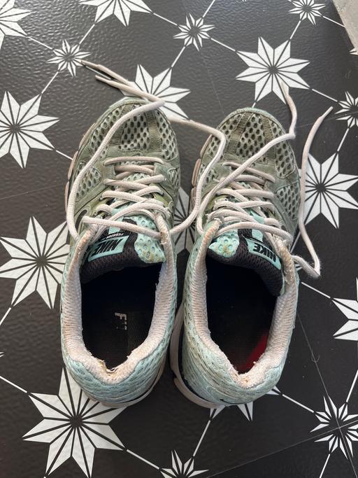 Buy & Sell Upton South East London - Photos for Trainers