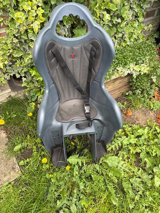 Buy & Sell Wealdstone Harrow - Photos for Rear bike seat for kids