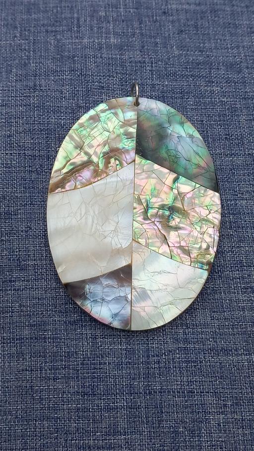 Buy & Sell Lyppard Woodgreen Worcester - Photos for pendant