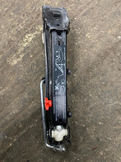 Vehicles Virginia Water Runnymede - Photos for Bmw e46 3 Series Jack