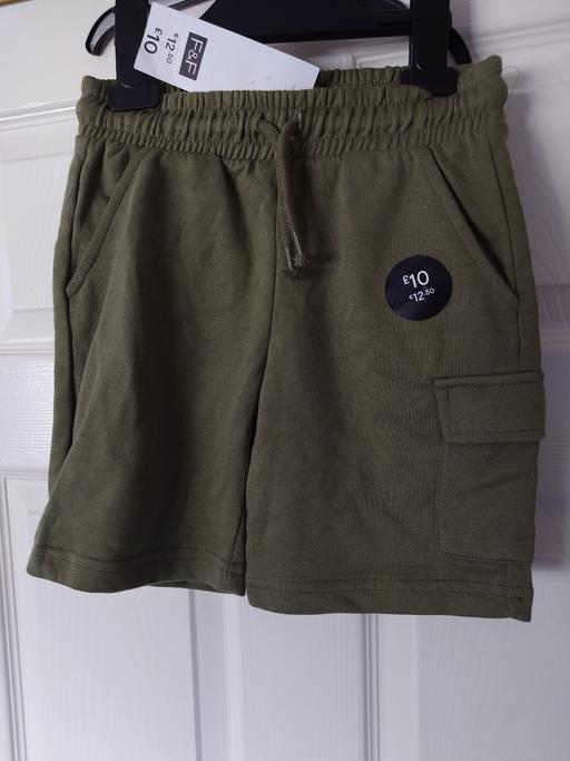 Buy & Sell Woodthorpe Charnwood - Photos for Boys 2 pack of shorts size 4-5 years