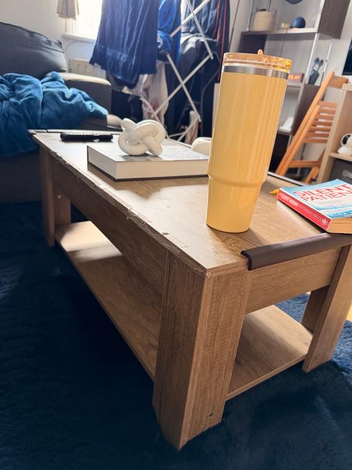 Buy & Sell - Photos for Coffee table