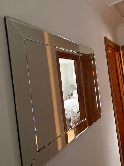 Buy & Sell Carleton Wakefield - Photos for Glass wall mirror