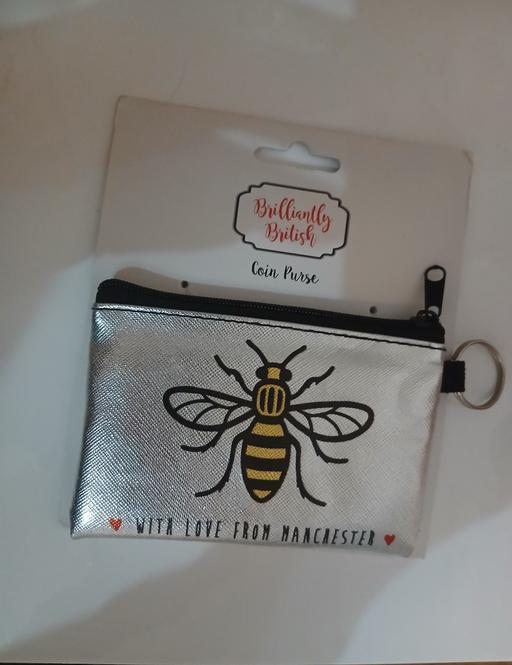 Buy & Sell Radcliffe Bury - Photos for Manchester Bee Purse New