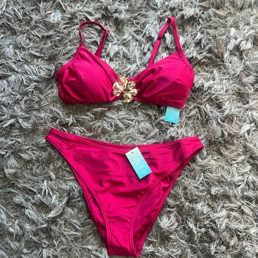 Buy & Sell Bristol South Gloucestershire - Photos for Newlook bright pink & gold bikni set size12