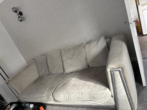 Buy & Sell Essington Wolverhampton - Photos for Beige Sofa
