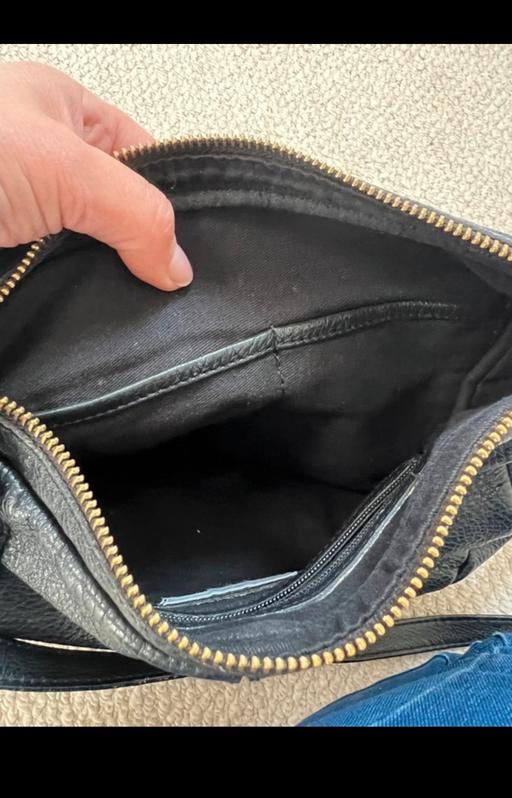 Buy & Sell Bolton Bolton - Photos for John lewis handbag - original leather