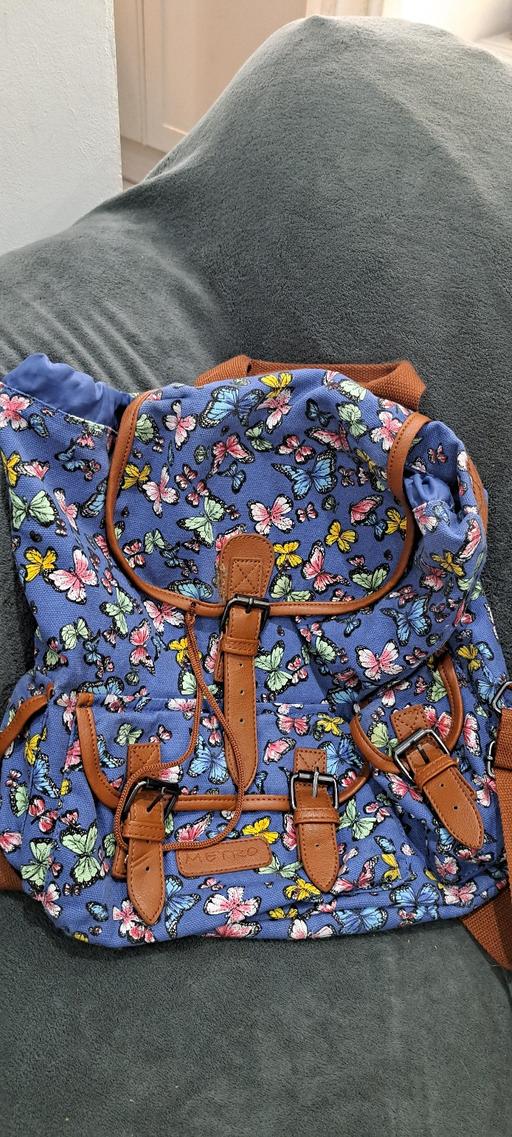 Buy & Sell Four Oaks Birmingham - Photos for Butterfly Backpack