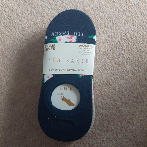 Buy & Sell Feltham Hounslow - Photos for 8 pack socks