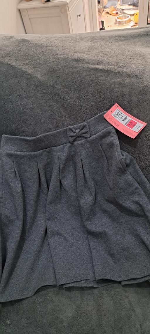 Buy & Sell Sutton Coldfield Birmingham - Photos for M&S School skirt Age 9-10