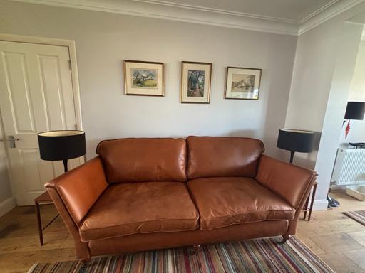 Buy & Sell Hook South West London - Photos for Duresta brown leather sofa large