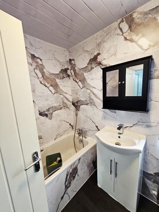 Buy & Sell Edgbaston Birmingham - Photos for Bathroom Fitter