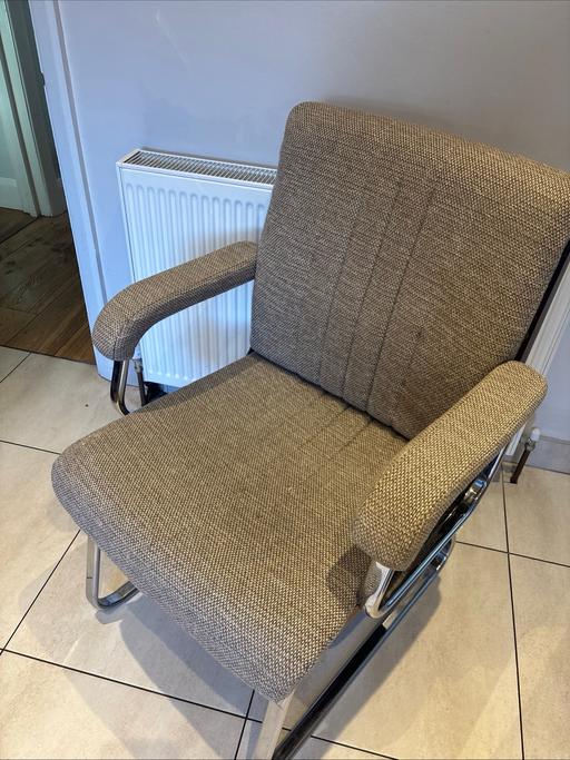 Buy & Sell Hook South West London - Photos for Gordon Russell rosewood and tweed chair