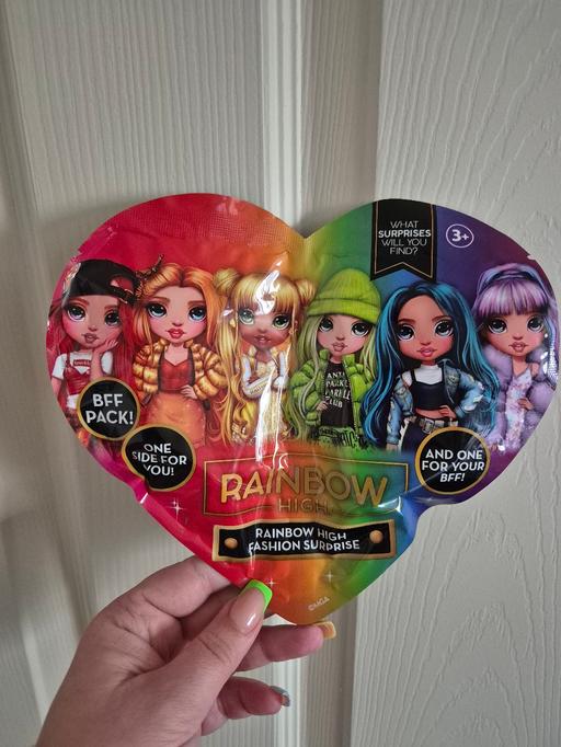 Buy & Sell Crumpsall Manchester - Photos for new Rainbow High Fashion Surprise
