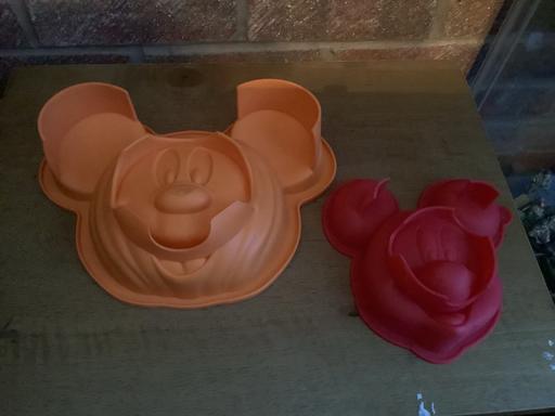 Buy & Sell Stow Heath Wolverhampton - Photos for Disney cake moulds micky mouse Donald Duck