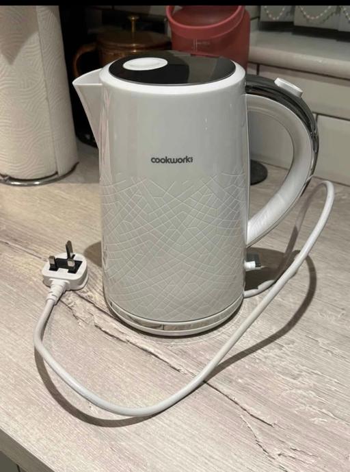 Buy & Sell Bradley Wolverhampton - Photos for COOKWORKS SELCEY CRACKLE KETTLE WHITE