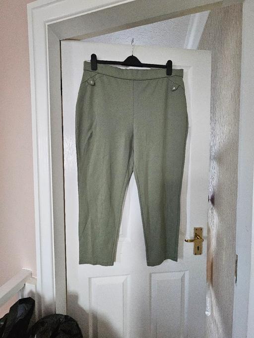 Buy & Sell Newton Doncaster - Photos for Legging style trousers, size 20