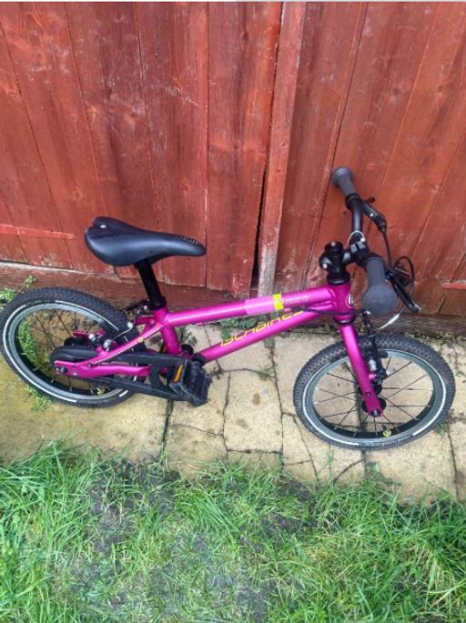 Buy & Sell Wealdstone Harrow - Photos for Islabikes Cnoc 14 Small - Age Use 3+ Pink