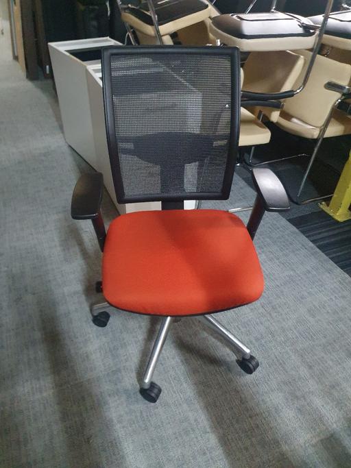 Buy & Sell Waddon South East London - Photos for computer desk adjistable office chair