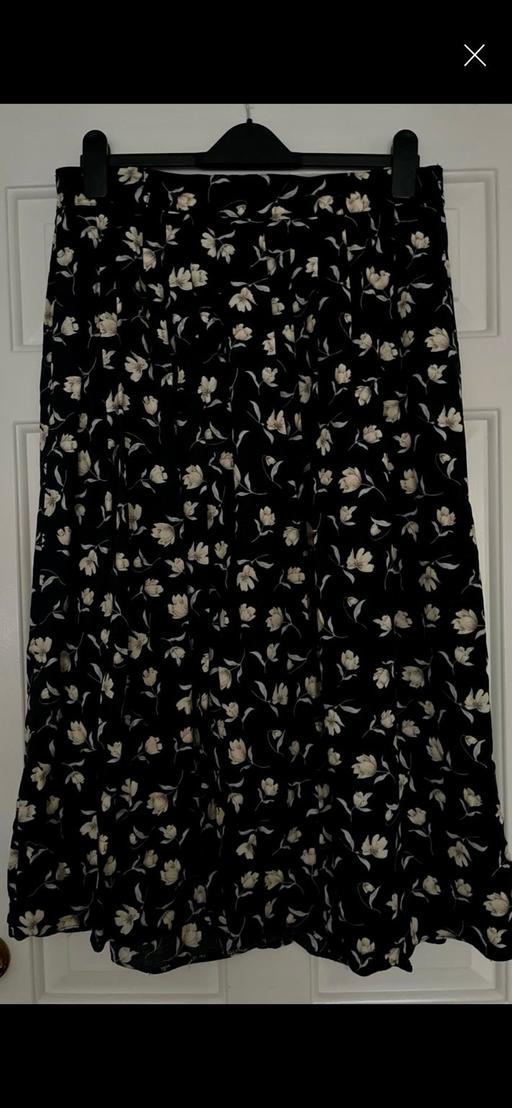 Buy & Sell Durham Lane Industrial Park Stockton-on-Tees - Photos for Ladies Skirt Size 18