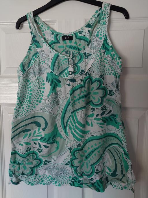 Buy & Sell Woodthorpe Charnwood - Photos for Women's patterned green cami top size 10
