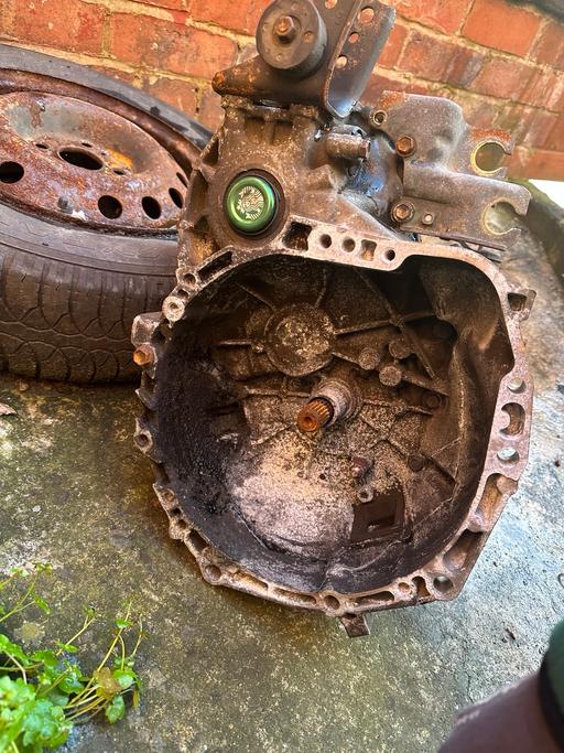 Vehicles Cross Green Leeds - Photos for Toyota Yaris Transmission