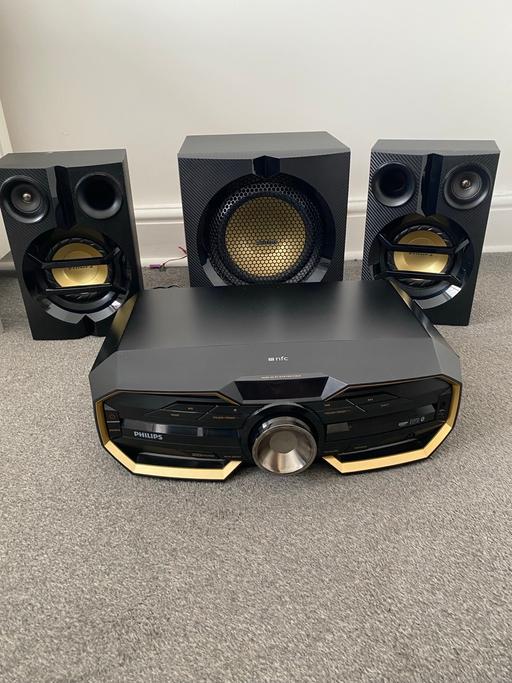 Buy & Sell Gipsy Hill South East London - Photos for PRE-OWNED PHILIPS MINI HI-FI SYSTEM