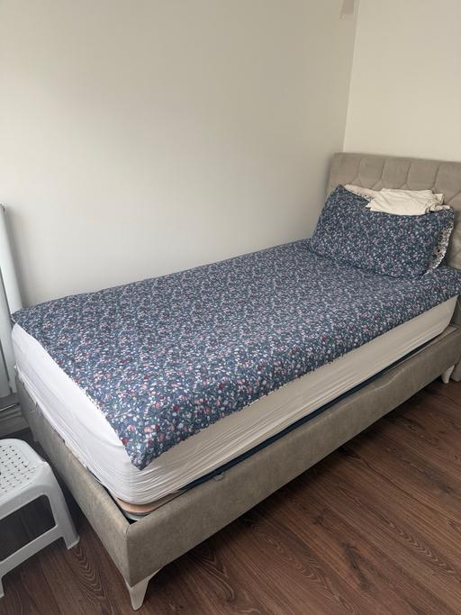 Buy & Sell Bulls Cross North London - Photos for Single bed with mattress