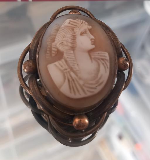 Buy & Sell Thatto Heath Saint Helens - Photos for early Victorian pinchbeck cameo brooch a