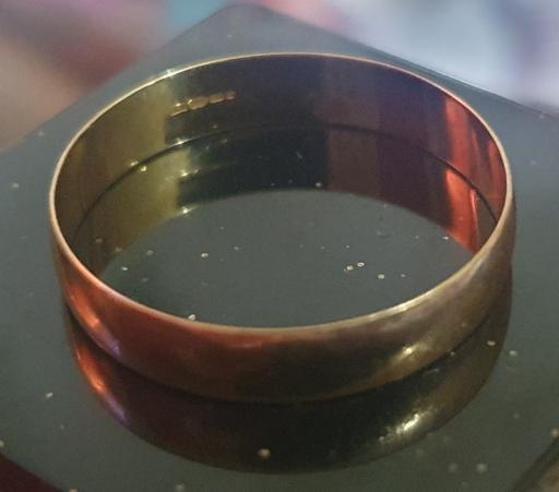 Buy & Sell Horwich Bolton - Photos for 9ct Wedding Ring